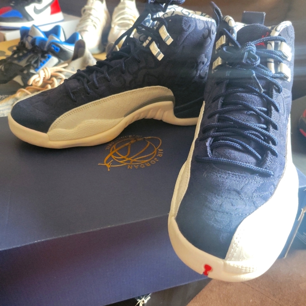 Jordan 12 retro international